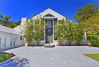 For sale in CAPE FLORIDA SUB