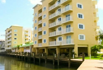 For sale in RIVER RUN SOUTH CONDO