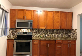 For sale in 38 54 41 BRICKELLS RIVERV