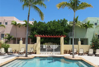 For sale in ROADS END VILLAGE CONDO