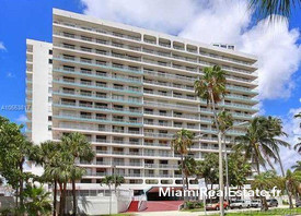 BRICKELL HARBOUR CONDO