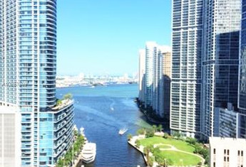 For sale in BRICKELL ON THE RIVER