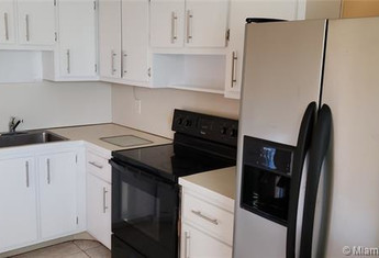 For sale in JADE WINDS GROUP CAMELLIA