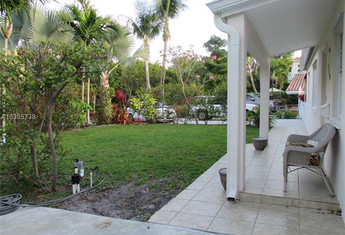 For sale in TROPICAL ISLE HOMES SUB 4