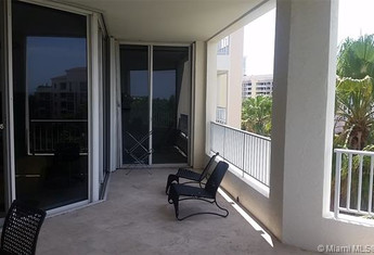 For sale in RESORT VILLA ONE CONDO