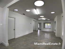 DONMOORE VILLA AMD PL