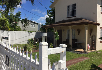 For sale in DONMOORE VILLA AMD PL