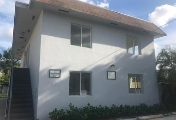 For sale in DONMOORE VILLA AMD PL