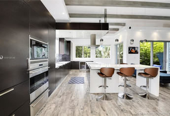 For sale in HOLLEMAN PARK