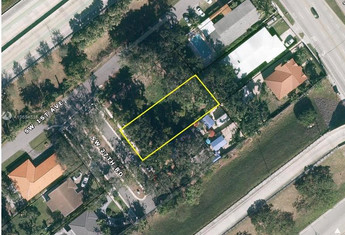 For sale in BRICKELL HAMMOCK UN 1