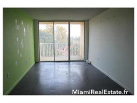 HIGHPOINT CONDOMINIUM