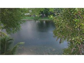 PROMENADE AT KENDALE