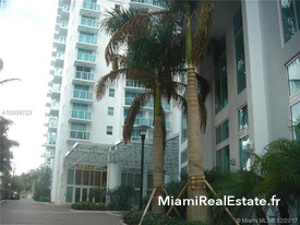 BRICKELL ON THE RIVER NT