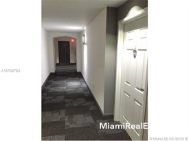 THE MARK ON BRICKELL