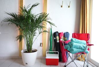 For sale in ACADEMY APARTMENTS CONDOM