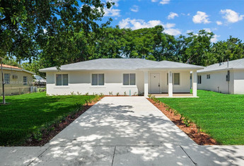 For sale in BOWLING GREEN