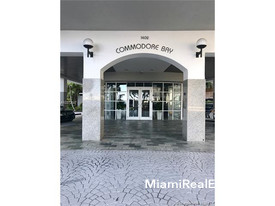 COMMODORE BAY CONDO